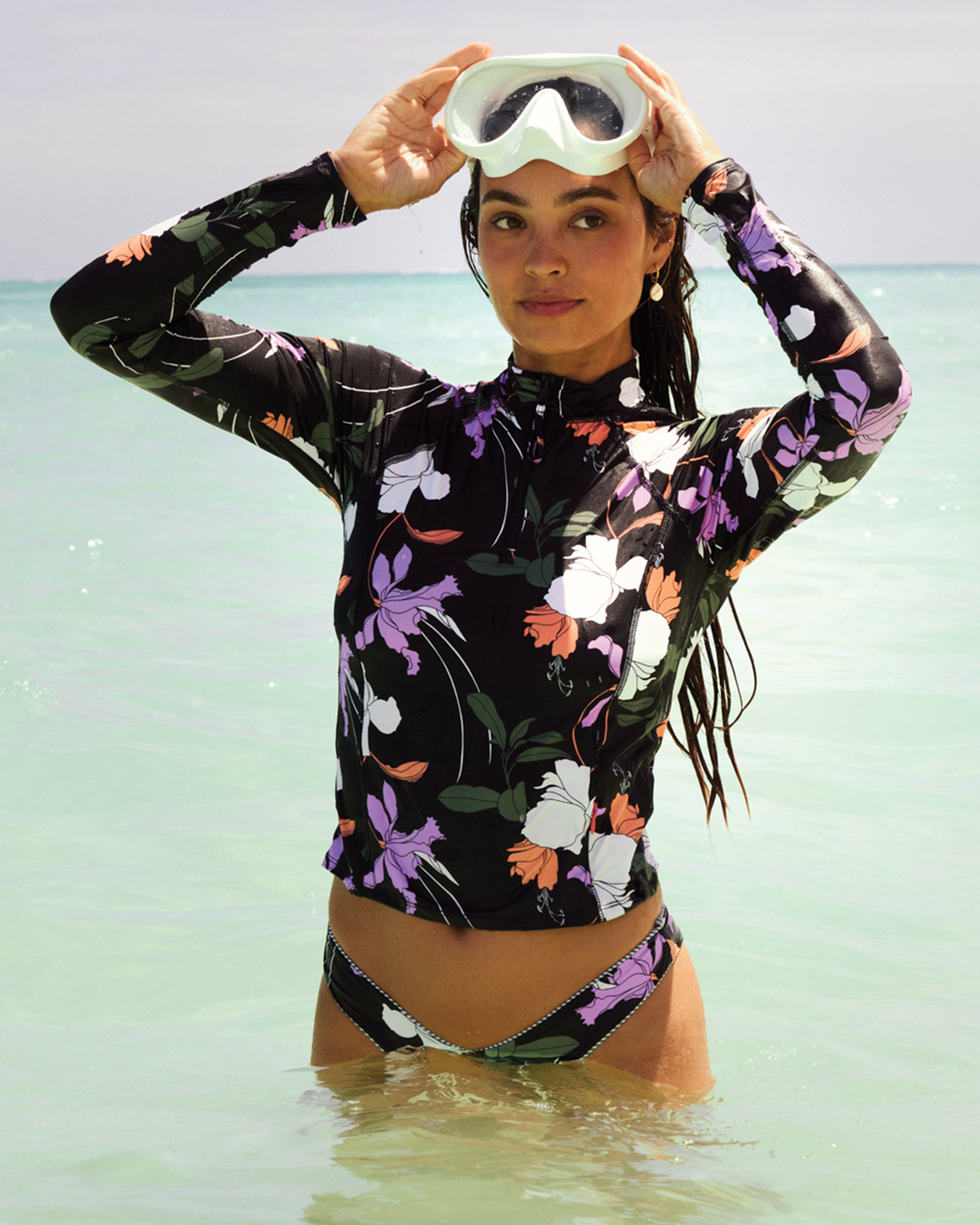 Dreamy Raelynn Long Sleeve Rashguard - Black / Dreamy