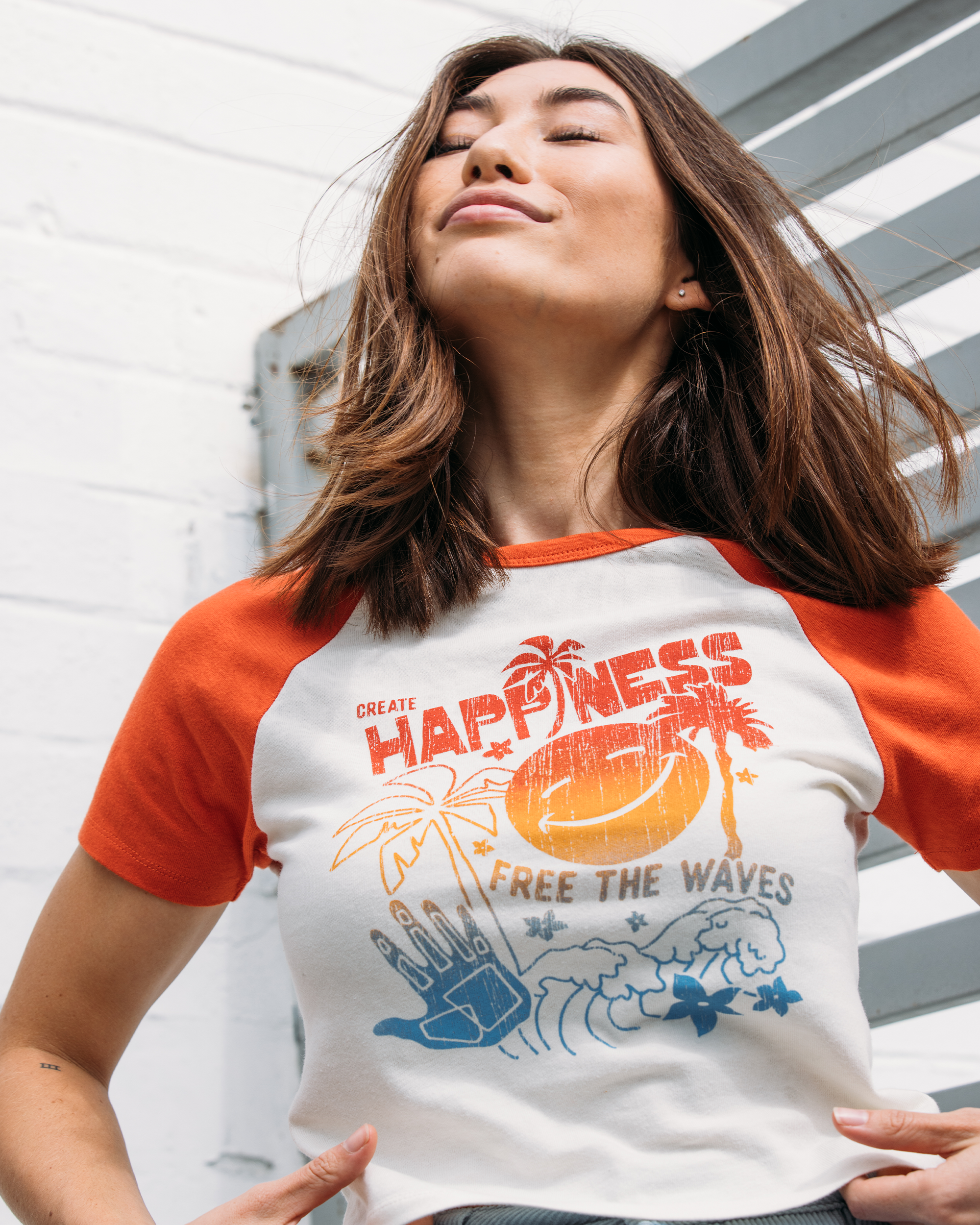 Create Happiness | Free The Waves T-Shirt - Cream