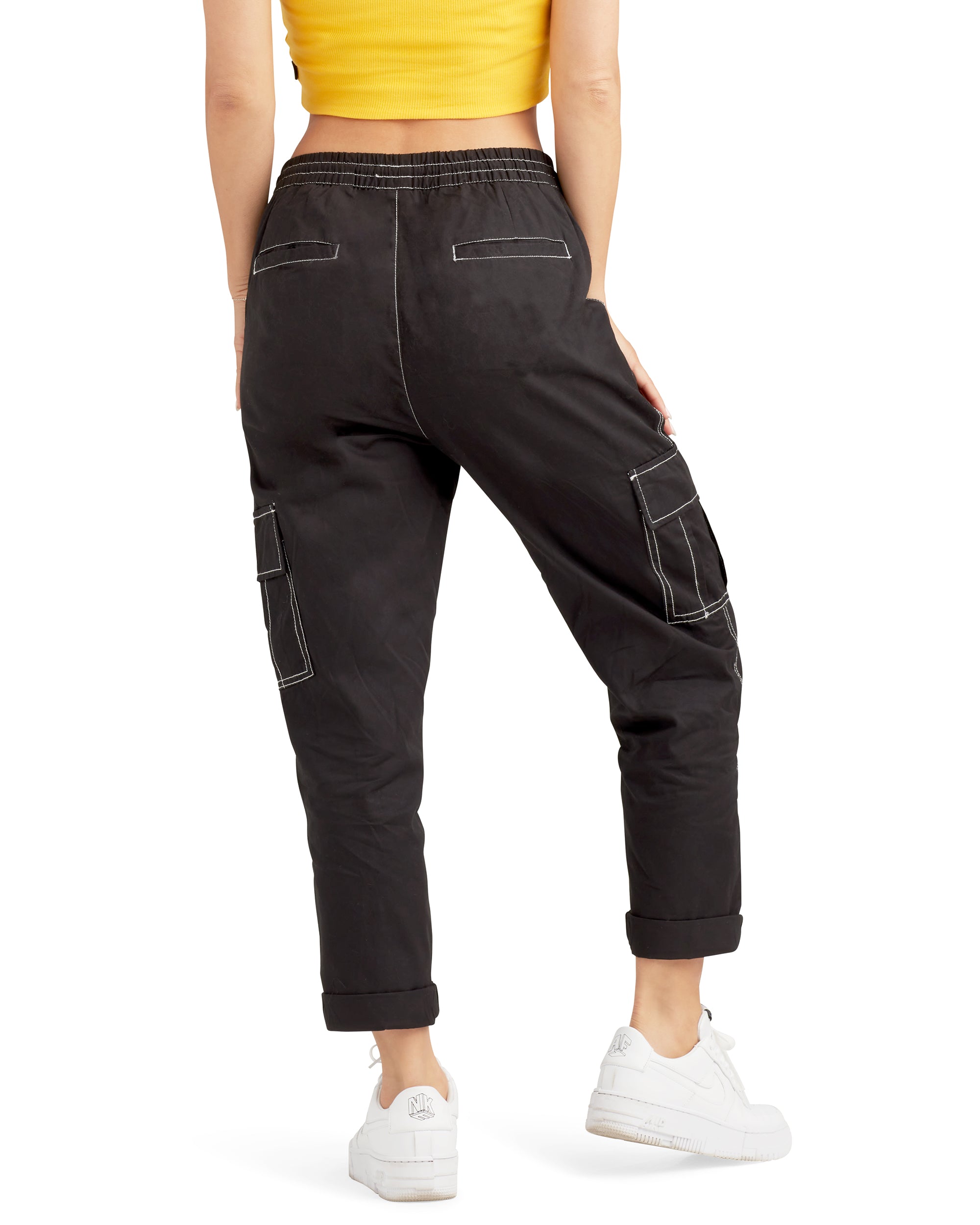 Camelia Mid-Rise Cargo Pants - Black