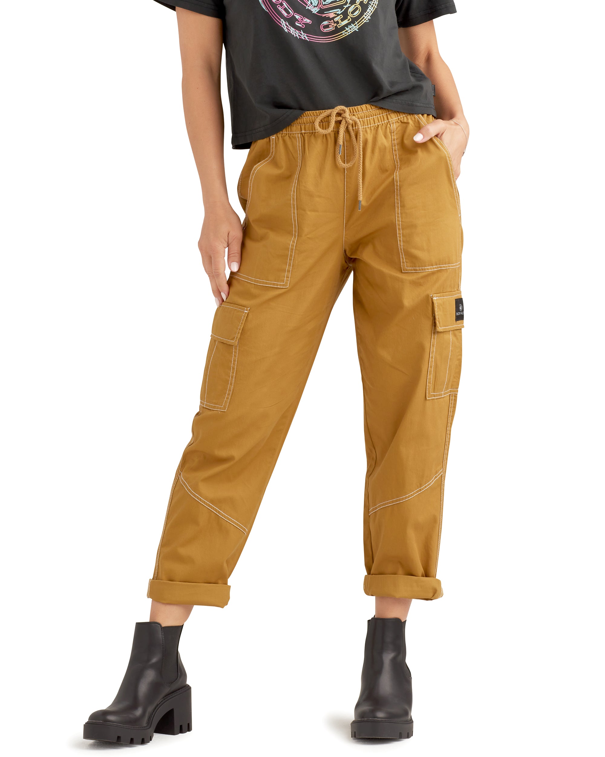 Cameila Mid-Rise Cargo Pants - Sand