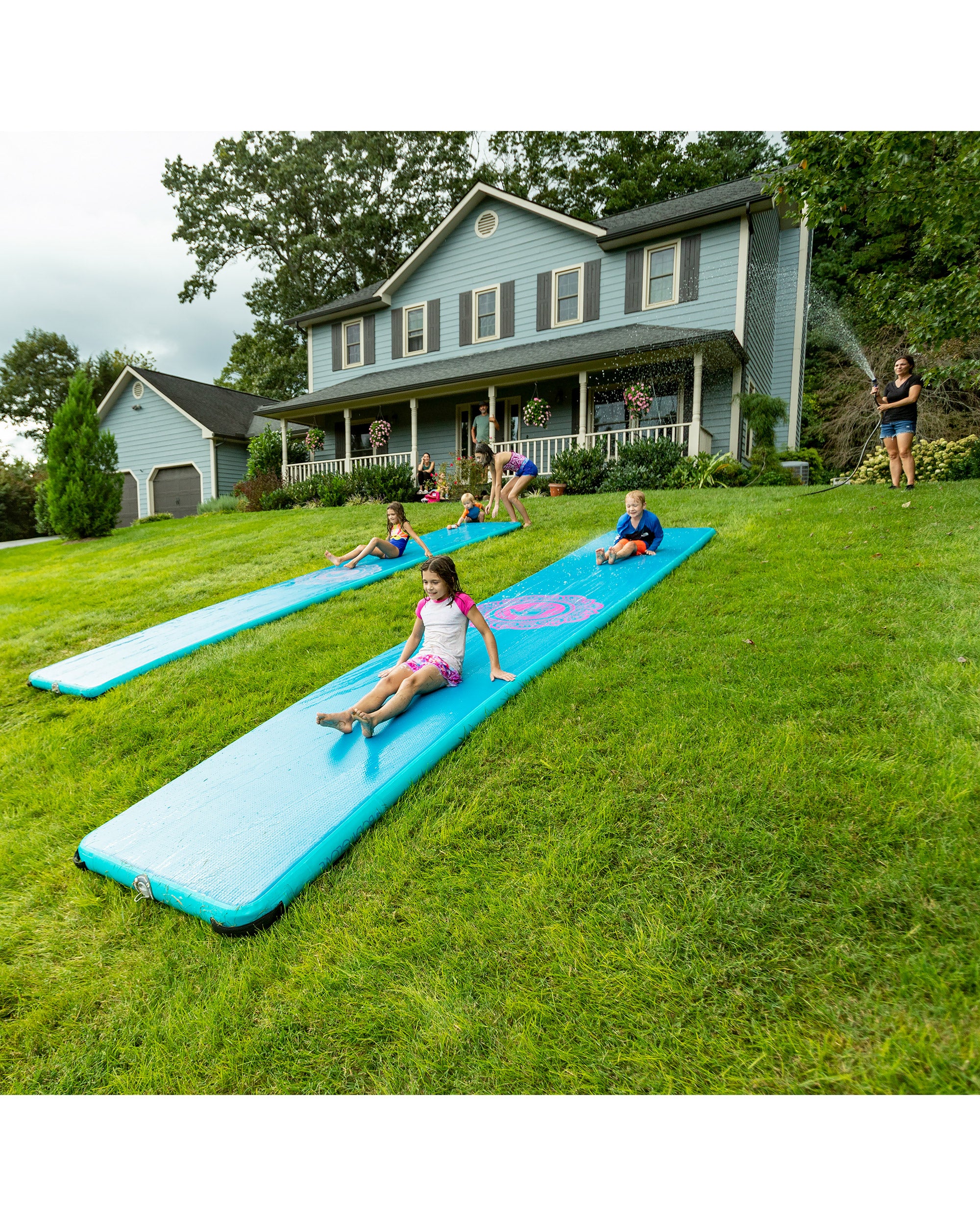 Aquabat 20' Inflatable Backyard Bouncer and Floating Dock - Blue/Pink